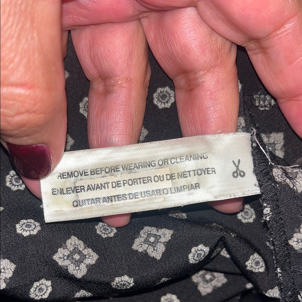 MICHAEL Michael Kors Black and White Geometric Pajama Set - Picture 10 of 10